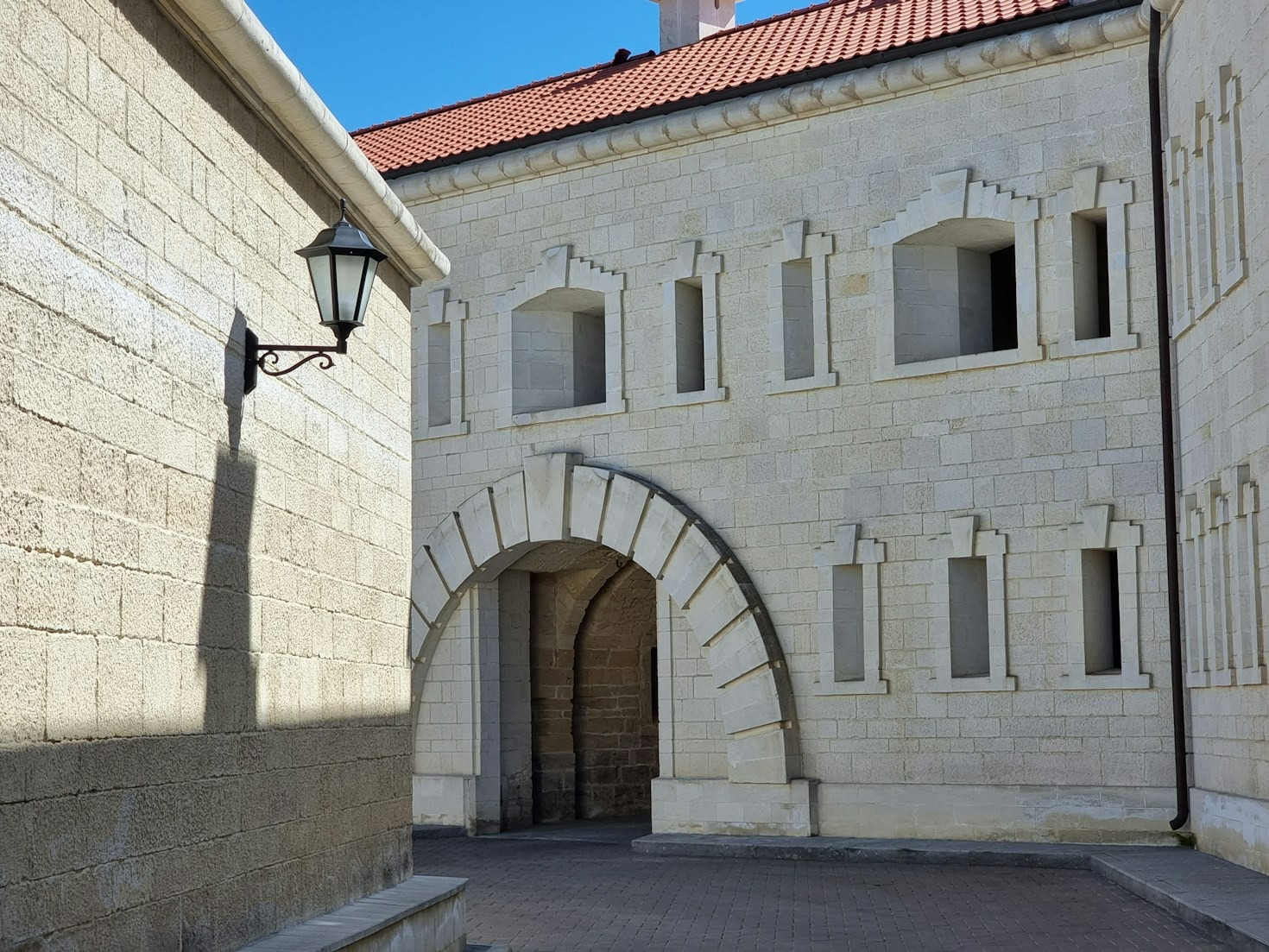 La evolución arquitectónica de la Puerta Tierra